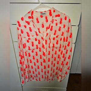 Woman's Epress portfolio shirt